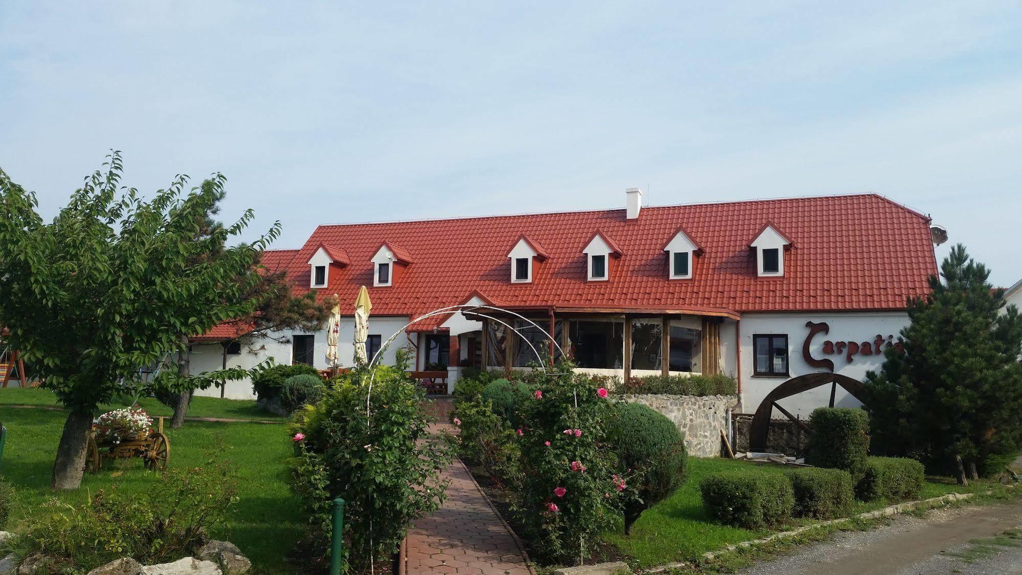 Hotel Carpatia Bratislava Luaran gambar
